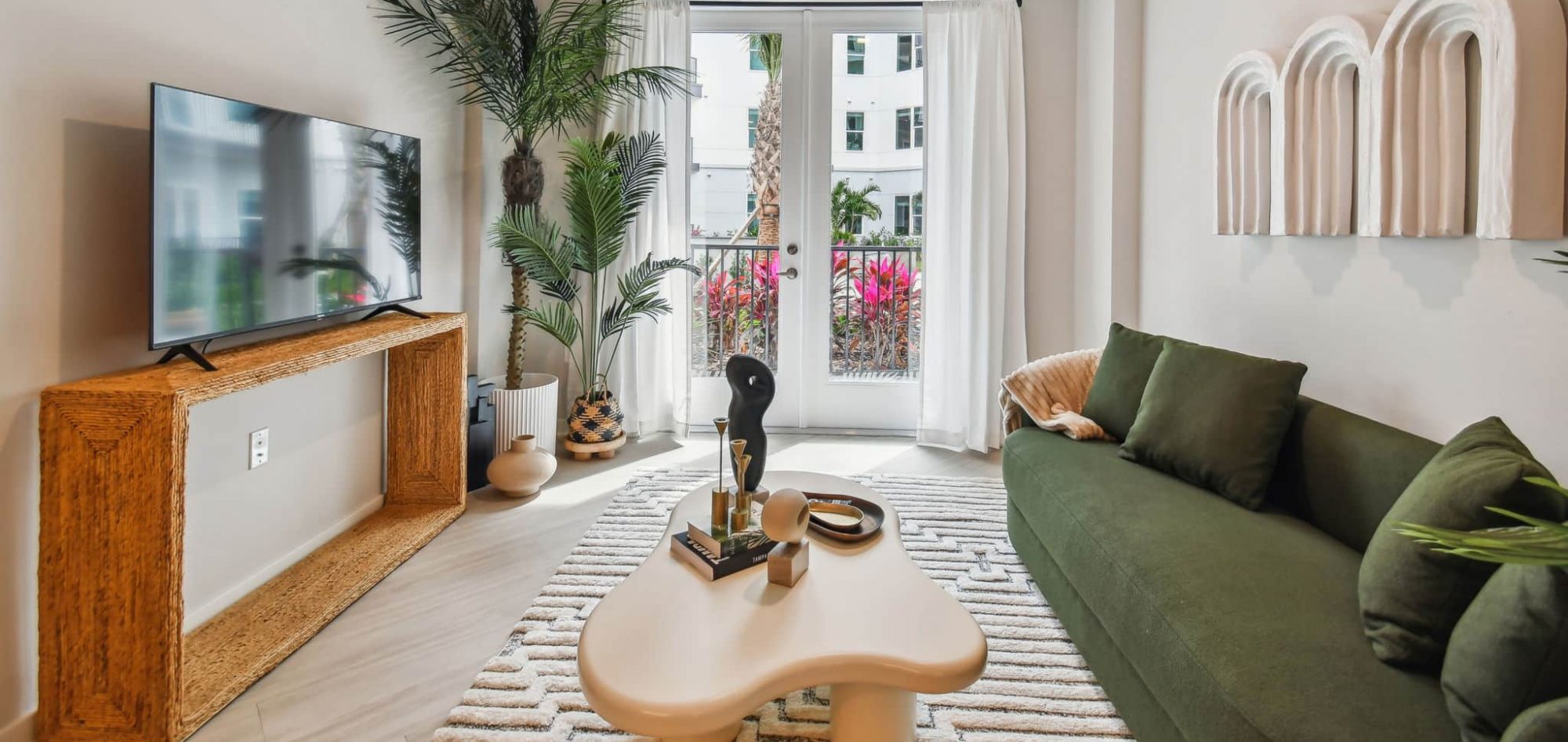 eco-friendly living at Niche Tampa